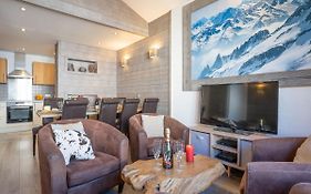 Apartment Rond Point Des Pistes - Val Claret-17 By Interhome